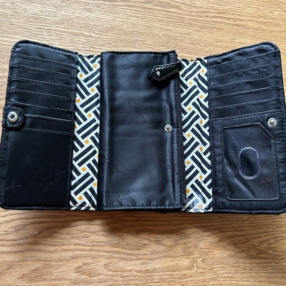 Vera Bradley black wallet - Picture 2 of 2